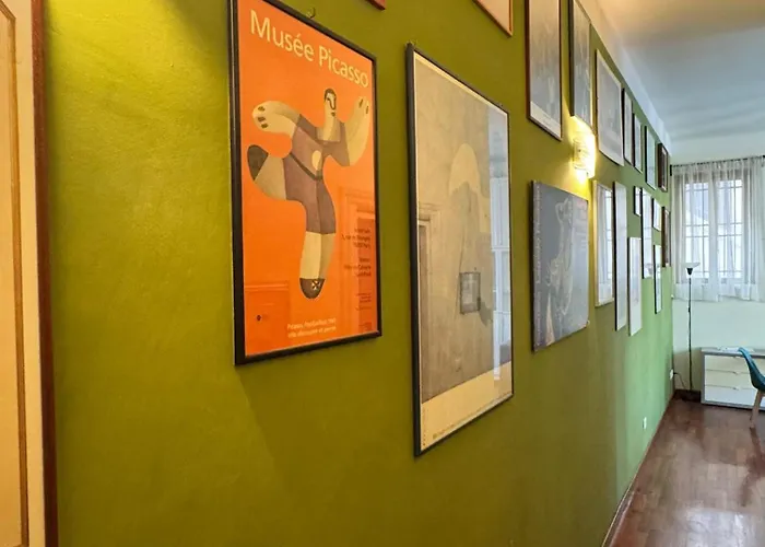The Gallery House Apartment Rom